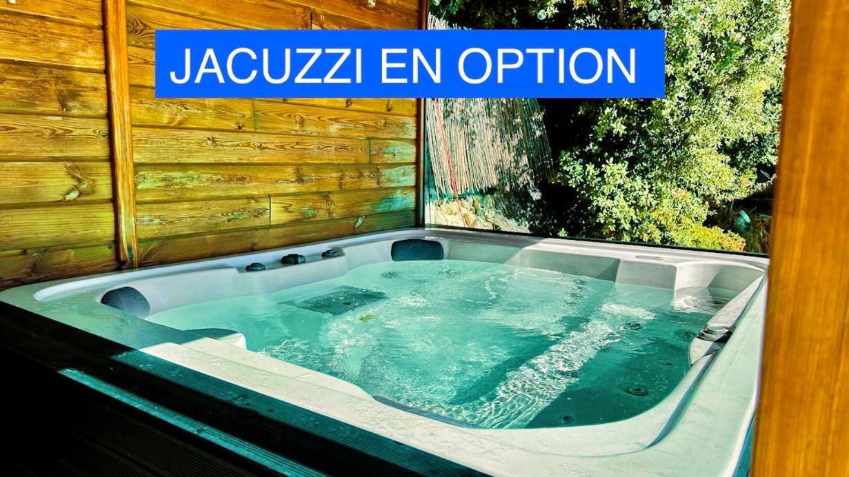 Holiday home Independent Garden Pool & *